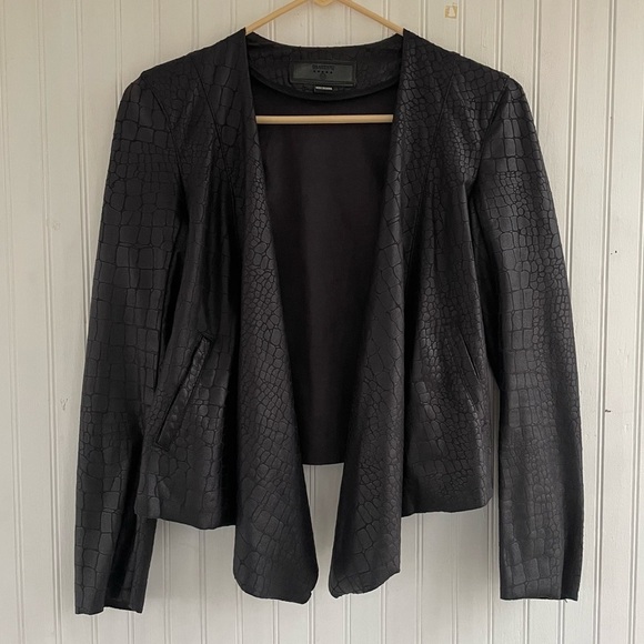 BLANKNYC Black Faux Leather Croc Skin Open Front Waterfall Jacket Size XS - Picture 3 of 9